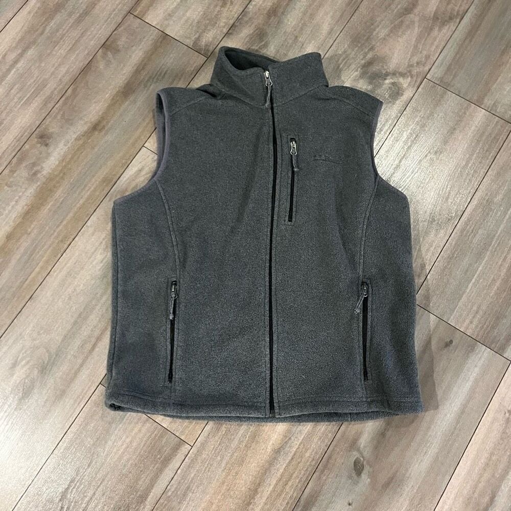 LL Bean Mens Fleece Vest Gray Full‎ Zip Mock Neck Pockets Size Medium Regular